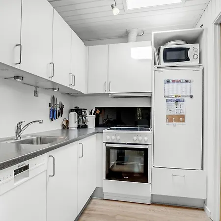 Beautiful In With Kitchen *