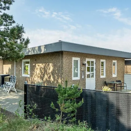 3 Bedroom Beautiful Home In Blavand